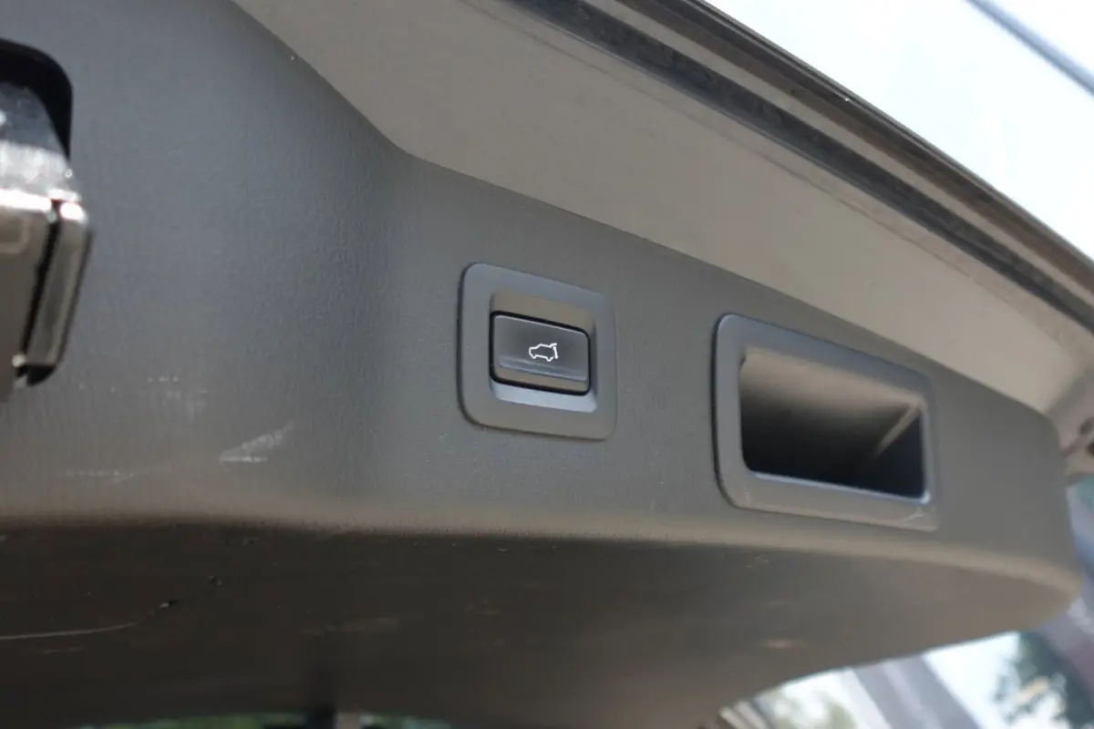 2.5 SkyActiv-G 194 GT-M 4WD BOSE HUD 360 VOL