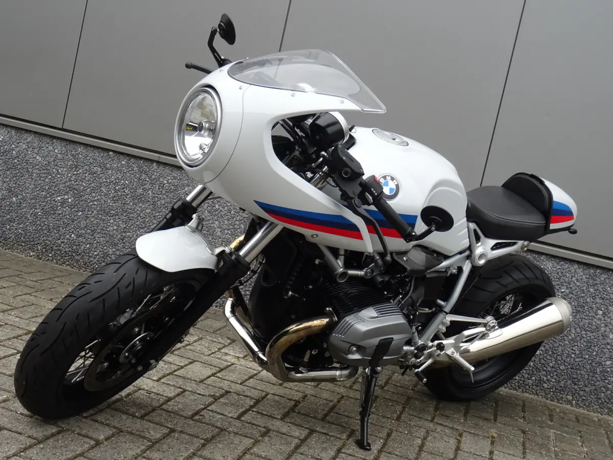 RACER