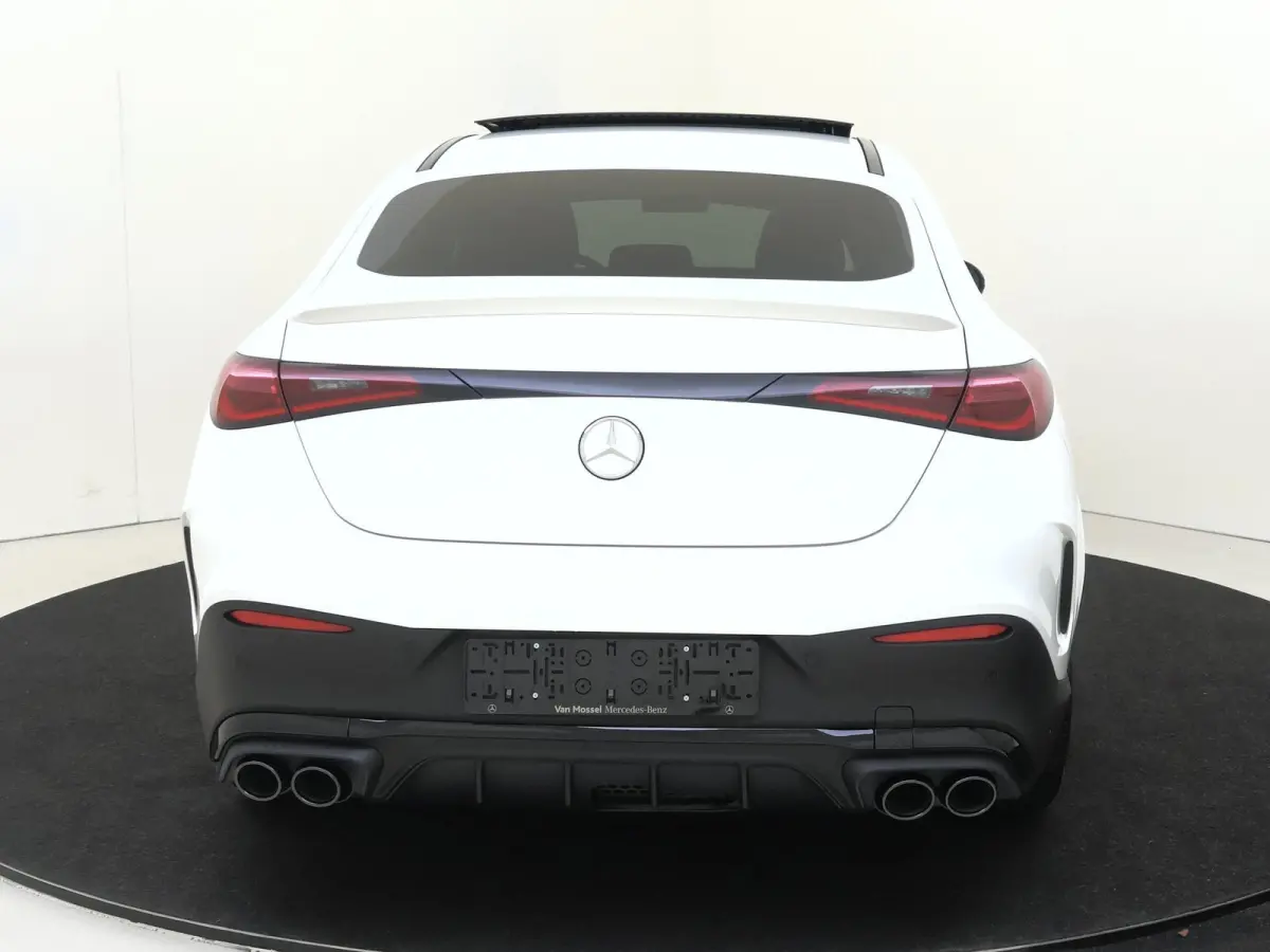 400e 4MATIC AMG Line / Premium Plus/ 43 AMG Uitgevoerd/ AIRMATIC/ Achterasbesturing/ Burmester/ Winter Pack/ Rijassistentiepakket/ El. Trekhaak/ Zéér compleet!