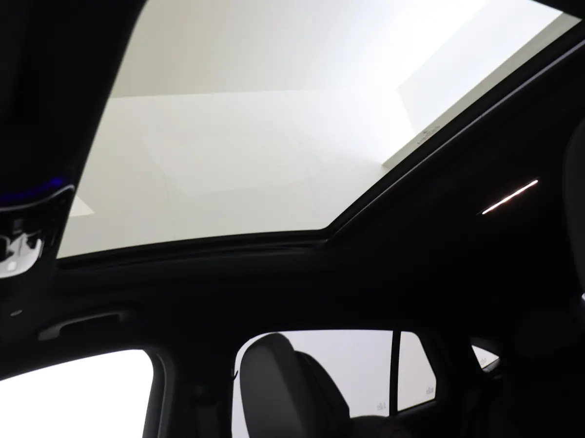 400e 4MATIC AMG Line / Premium Plus/ 43 AMG Uitgevoerd/ AIRMATIC/ Achterasbesturing/ Burmester/ Winter Pack/ Rijassistentiepakket/ El. Trekhaak/ Zéér compleet!