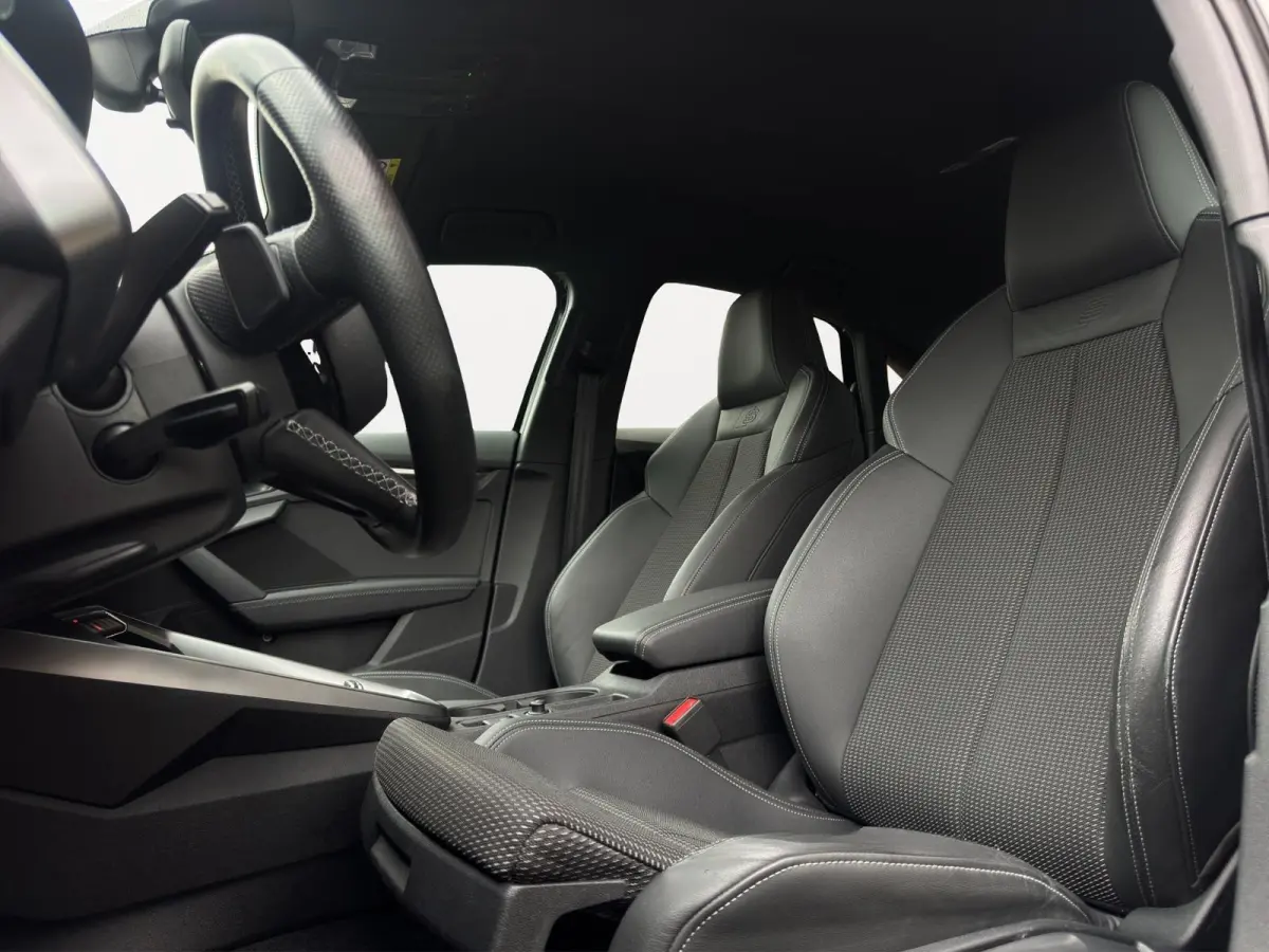 35 TFSI 150PK 2X S-Line *NL-AUTO*