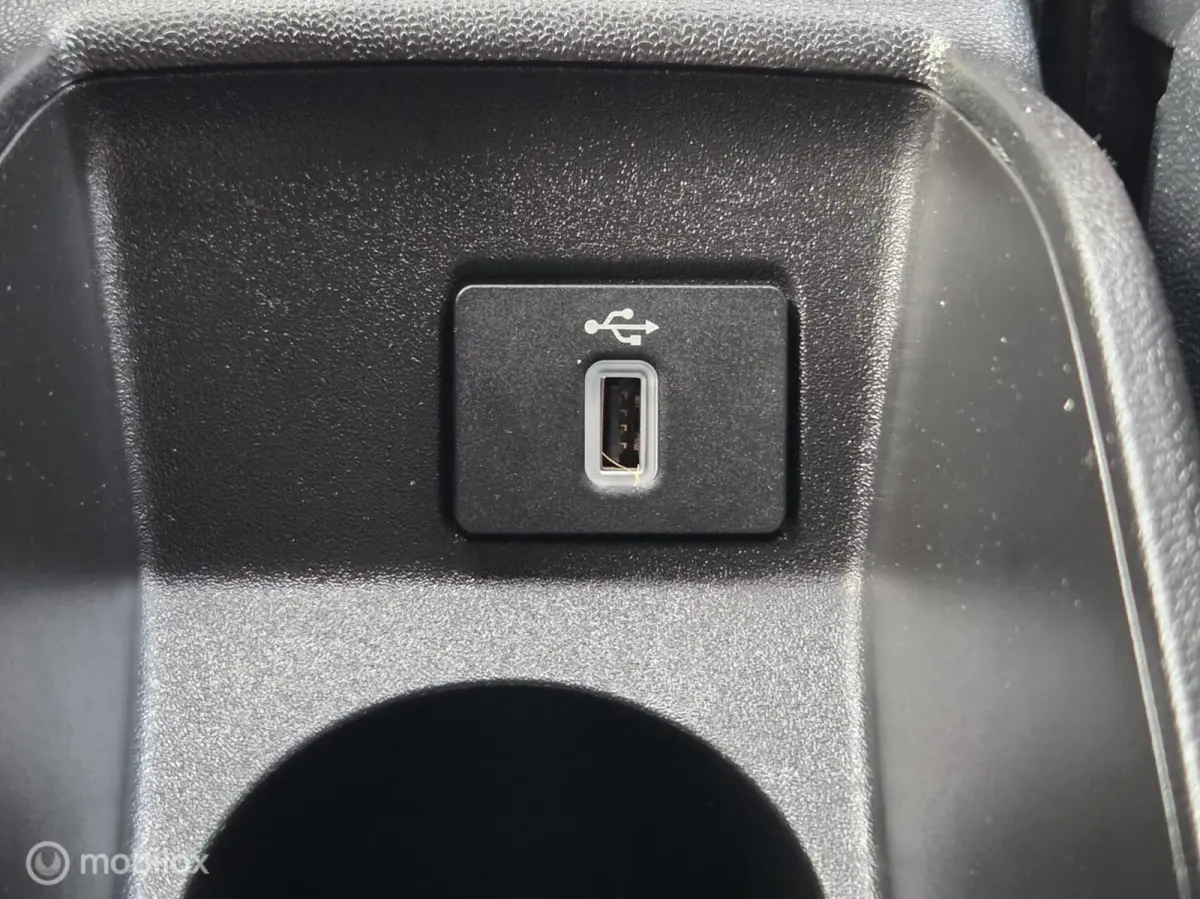 1.0 EcoBoost ST-Line Appel Car Play