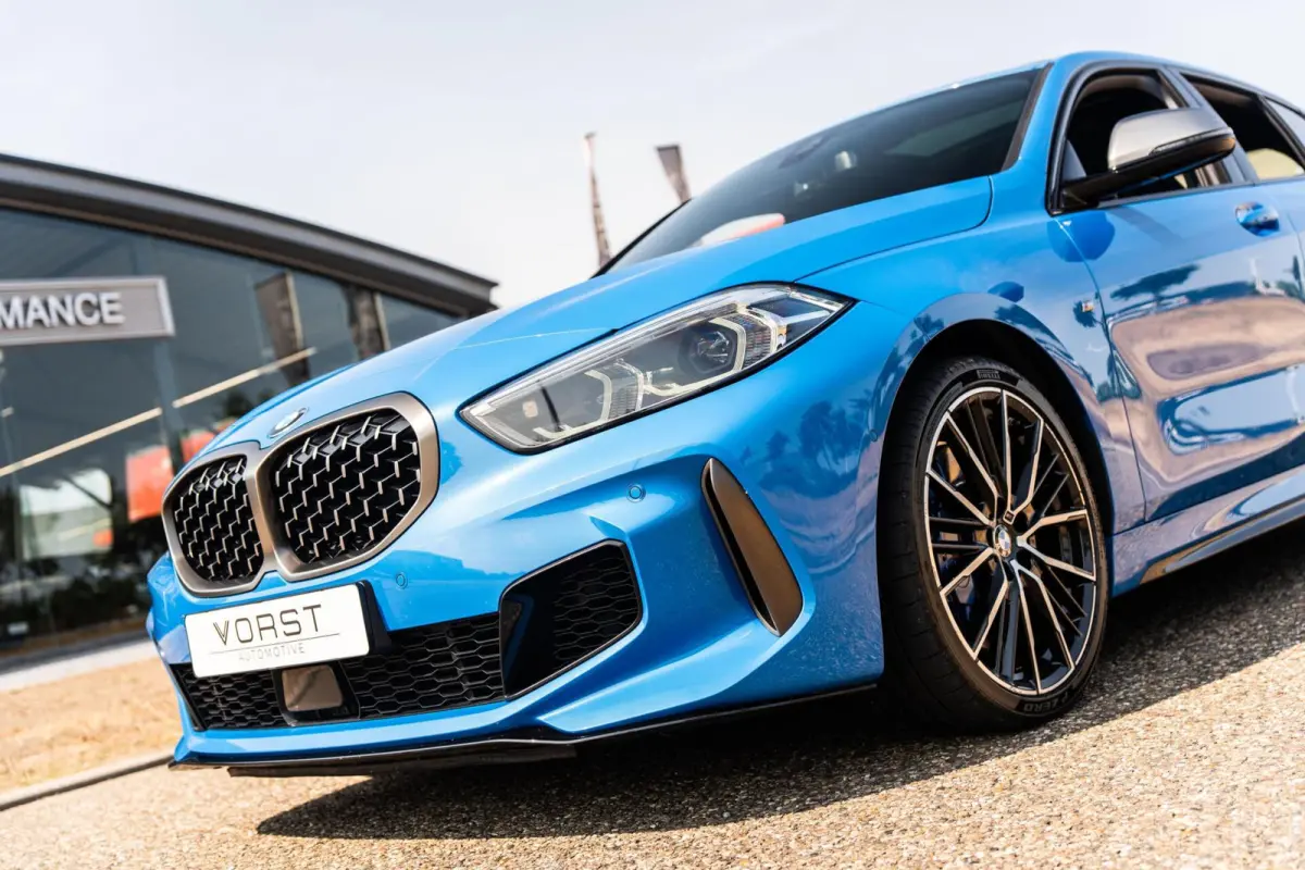 M135i xDrive High Executive Pano HUD HK Vol