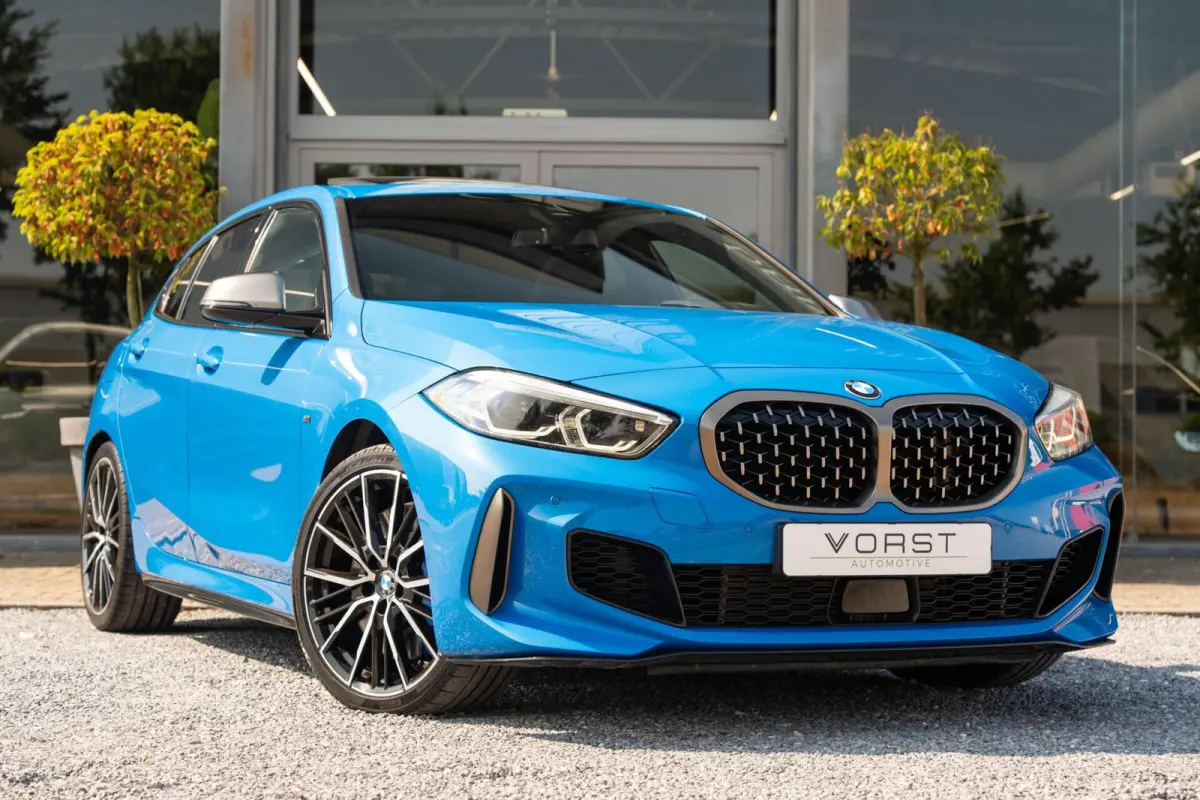 M135i xDrive High Executive Pano HUD HK Vol