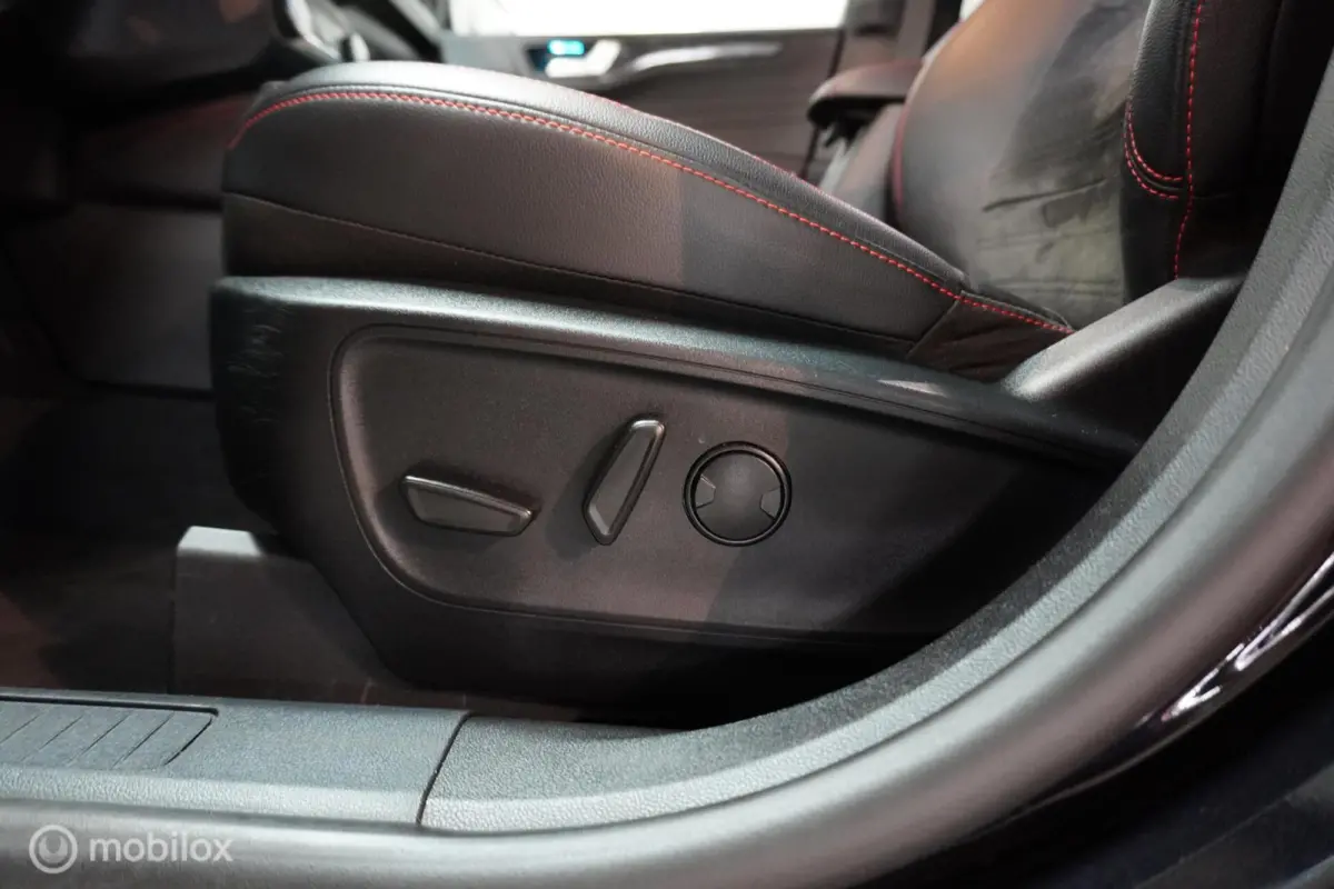 2.5 PHEV ST-Line X