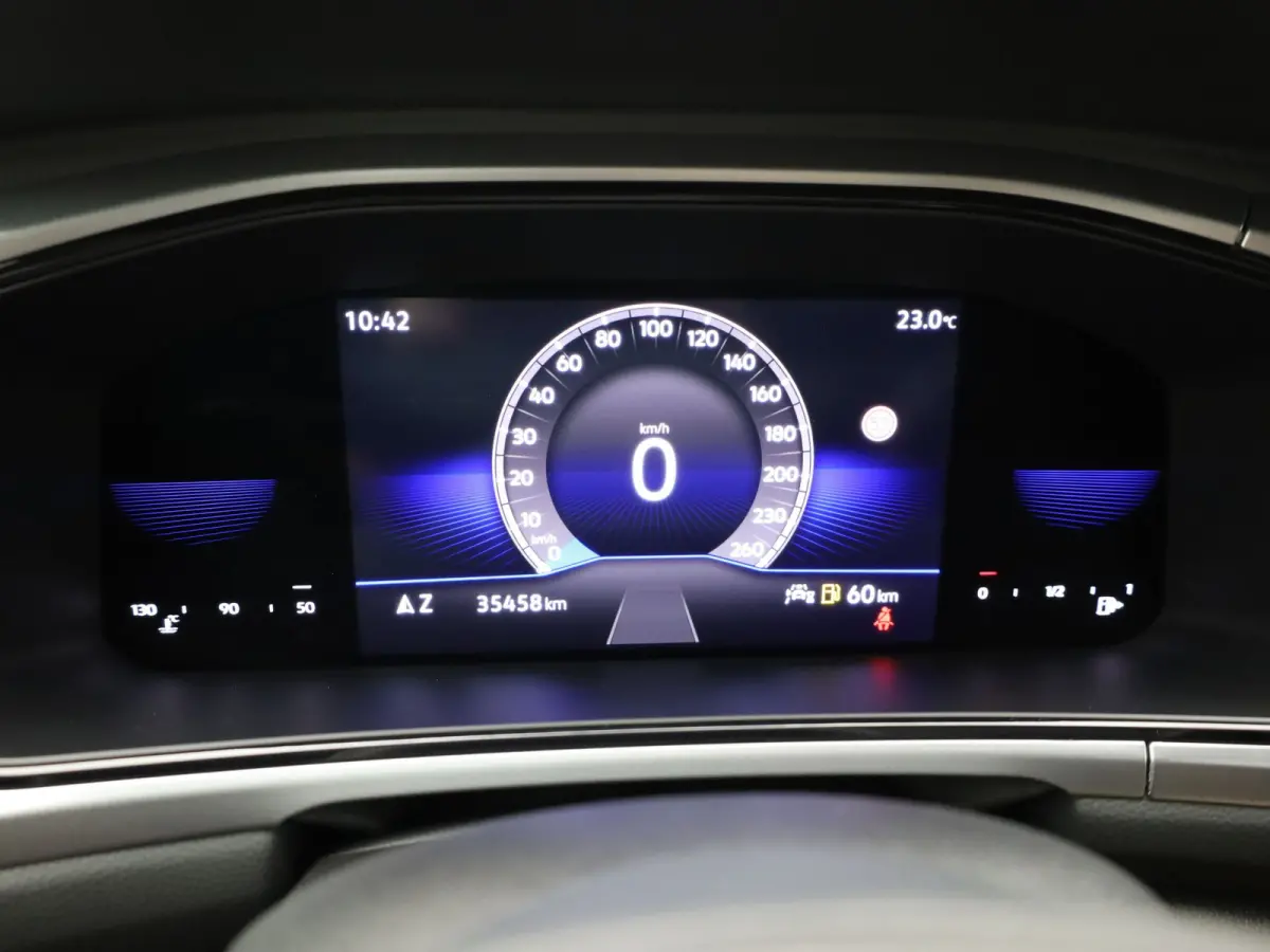 1.0 TSI Life Business | Stoelverwarming | Allseason banden | Prijs Rijklaar!!