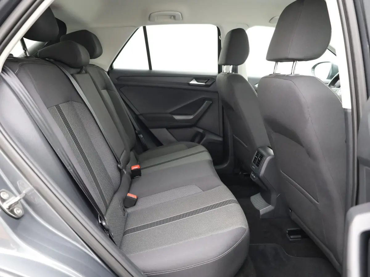 1.0 TSI Life Business | Stoelverwarming | Allseason banden | Prijs Rijklaar!!
