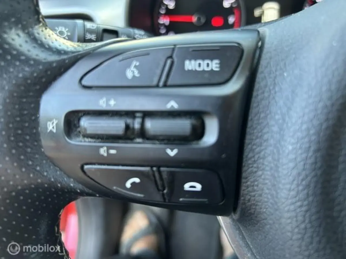 1.0 T-GDI MHEV DynamicPlusLine * NAVI * CAMERA *