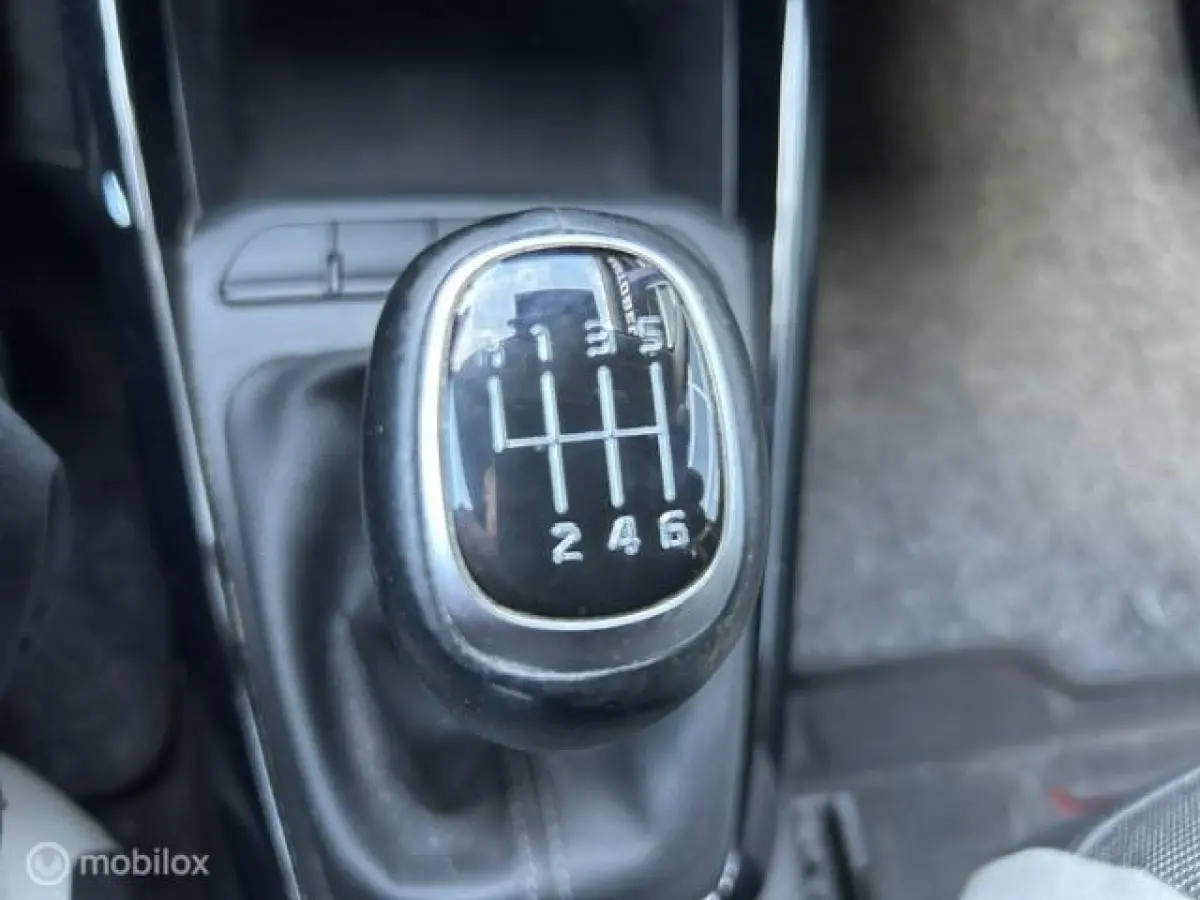 1.0 T-GDI MHEV DynamicPlusLine * NAVI * CAMERA *