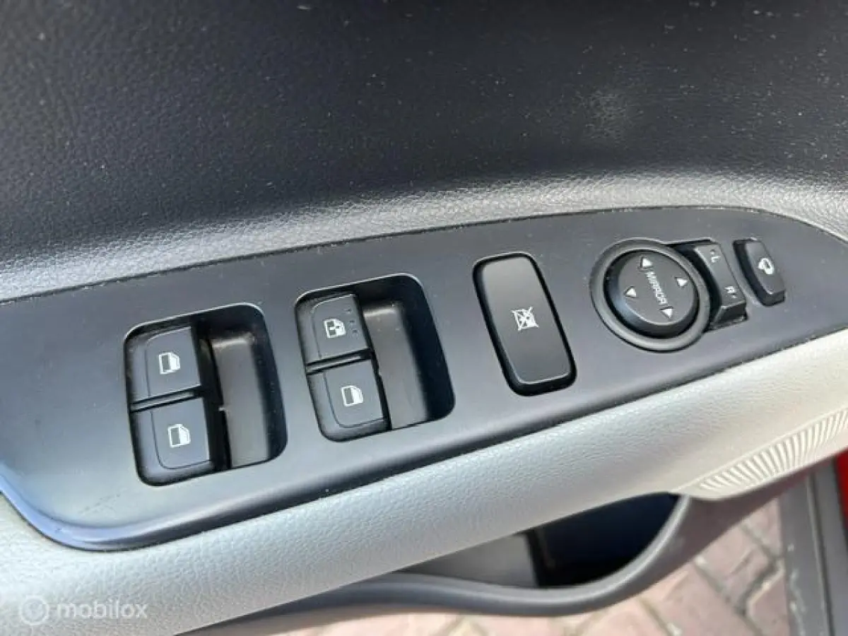 1.0 T-GDI MHEV DynamicPlusLine * NAVI * CAMERA *