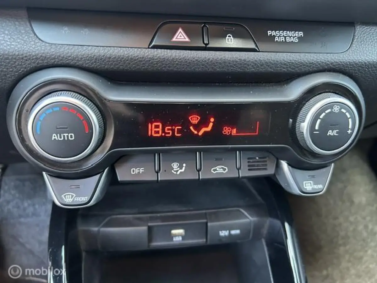 1.0 T-GDI MHEV DynamicPlusLine * NAVI * CAMERA *