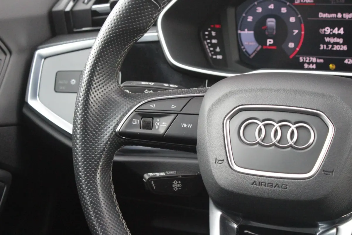 35 TFSI 150PK AUTOMAAT S EDITION | DRAADLOZE APPLE CARPLAY/ANDROID AUTO | ACHTERUITRIJ CAMERA | DODEHOEK DETECTIE | PARKEERSENSOREN VOOR + ACHTER | VIRTUAL COCKPIT | STOEL VERWARMING | ELEKT