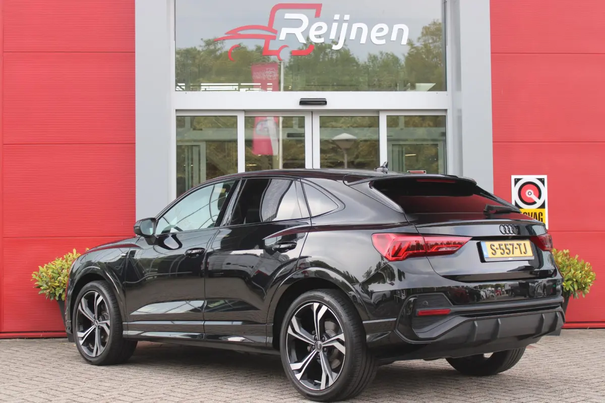 35 TFSI 150PK AUTOMAAT S EDITION | DRAADLOZE APPLE CARPLAY/ANDROID AUTO | ACHTERUITRIJ CAMERA | DODEHOEK DETECTIE | PARKEERSENSOREN VOOR + ACHTER | VIRTUAL COCKPIT | STOEL VERWARMING | ELEKT