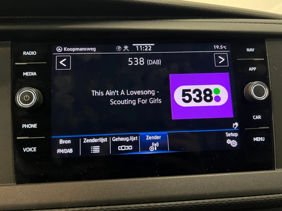 2.0 TDI Dub. Cabine / 5-pers / NL-auto / CarPlay