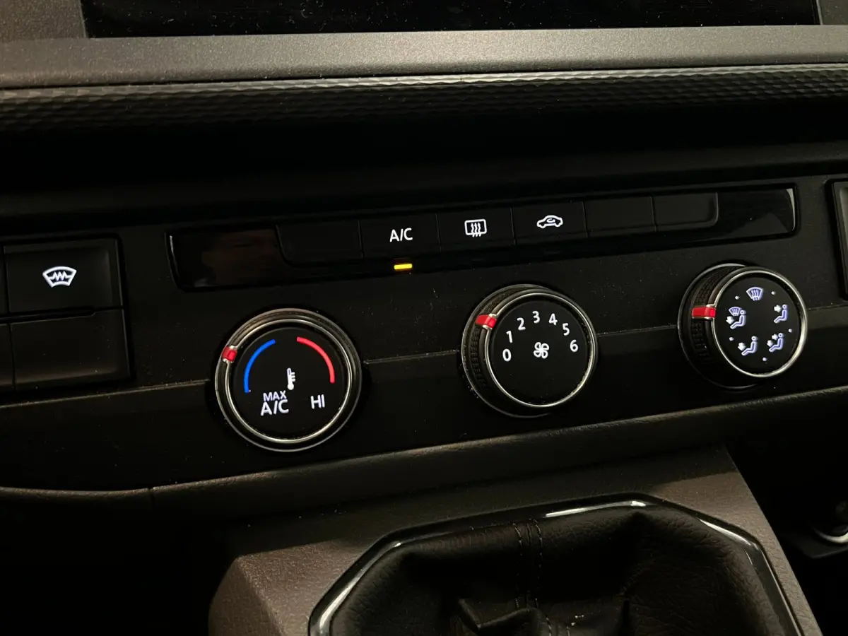 2.0 TDI Dub. Cabine / 5-pers / NL-auto / CarPlay