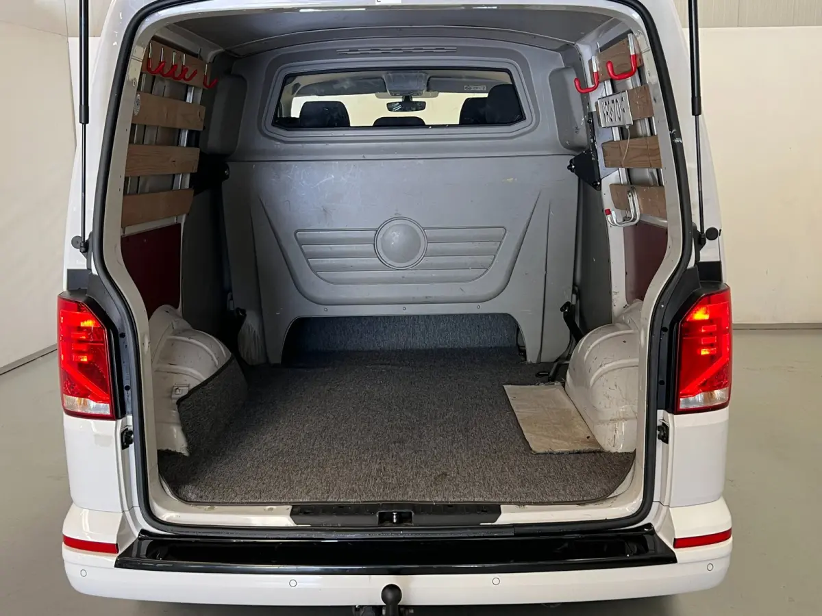 2.0 TDI Dub. Cabine / 5-pers / NL-auto / CarPlay