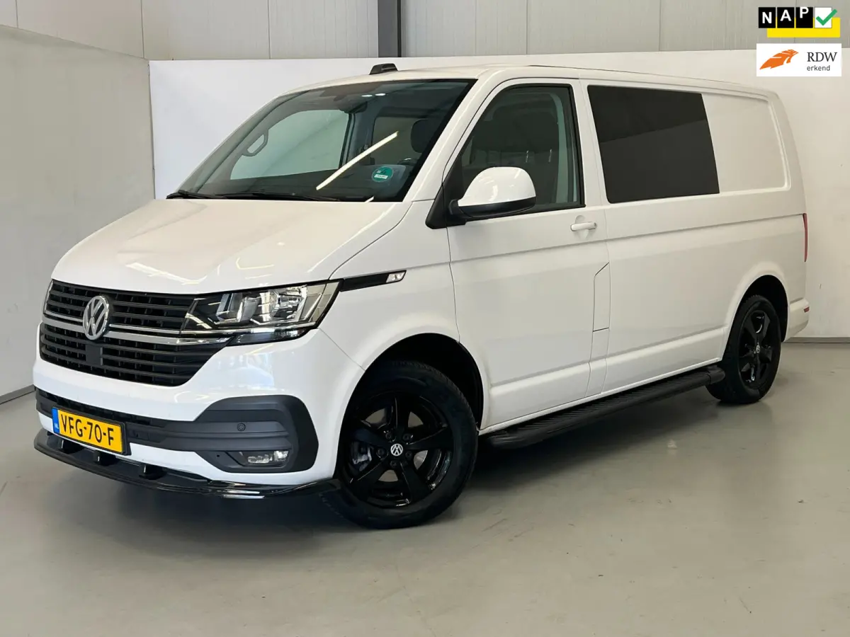 2.0 TDI Dub. Cabine / 5-pers / NL-auto / CarPlay