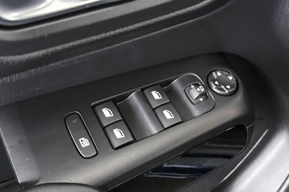 1.2 Hybrid 136 Plus Stoelverwarming Camera Keyless Elektrische Achterklep