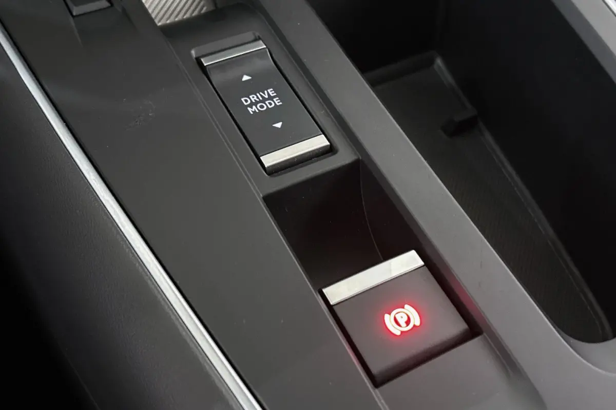1.2 Hybrid 136 Plus Stoelverwarming Camera Keyless Elektrische Achterklep