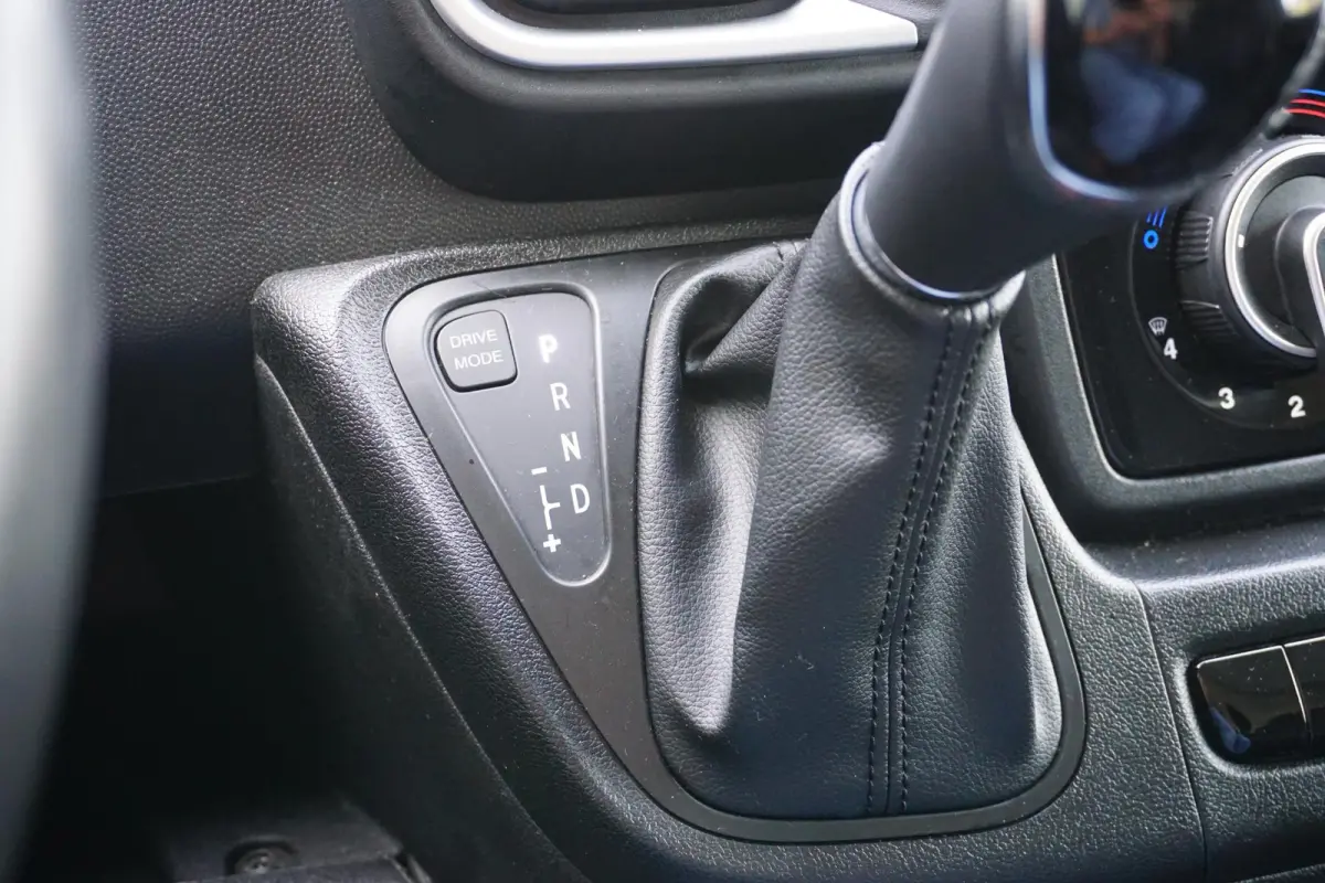 2.2 BlueHDi 180 L4H3 3.5t Zwaar Automaat |In Topstaat |1e eigenaar |Camera |Cruise |Stoelverwarming |Standkachel |2e airbag |180 pk |Airco |Keyless