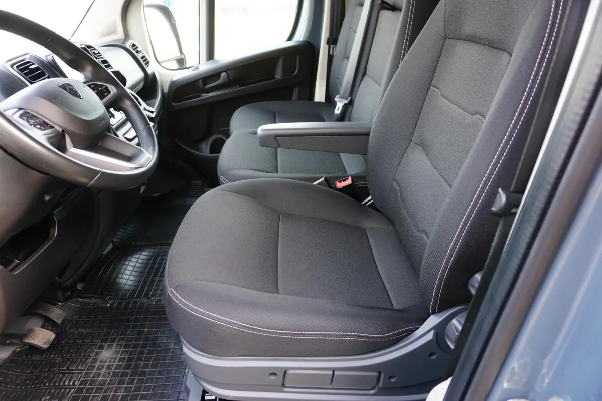 2.2 BlueHDi 180 L4H3 3.5t Zwaar Automaat |In Topstaat |1e eigenaar |Camera |Cruise |Stoelverwarming |Standkachel |2e airbag |180 pk |Airco |Keyless