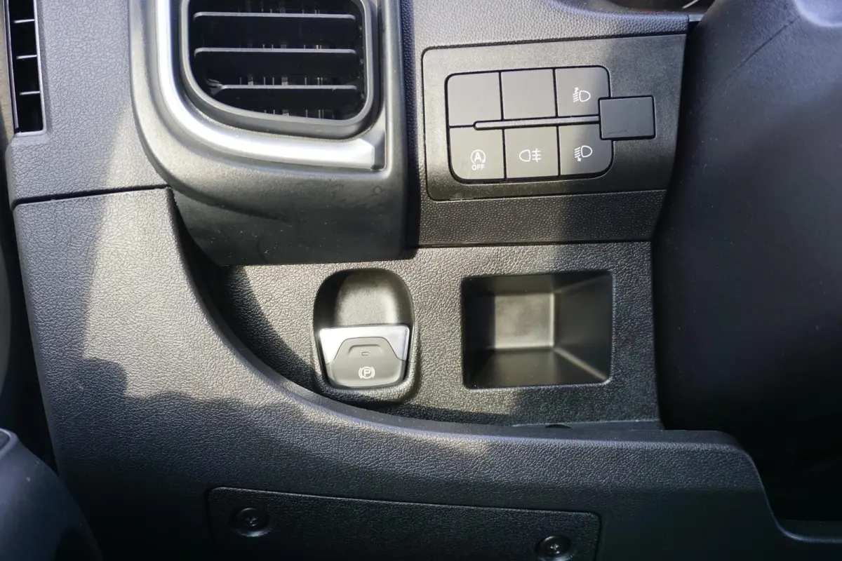 2.2 BlueHDi 180 L4H3 3.5t Zwaar Automaat |In Topstaat |1e eigenaar |Camera |Cruise |Stoelverwarming |Standkachel |2e airbag |180 pk |Airco |Keyless