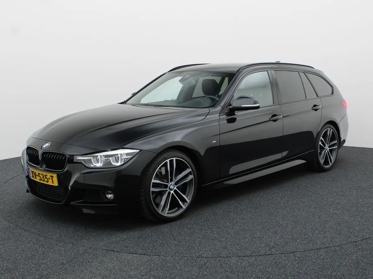 318i M Sport Edition | Head Up | Elk. A-klep | 19'' | Leder | Stoelverw. | Prijs Rijklaar!!