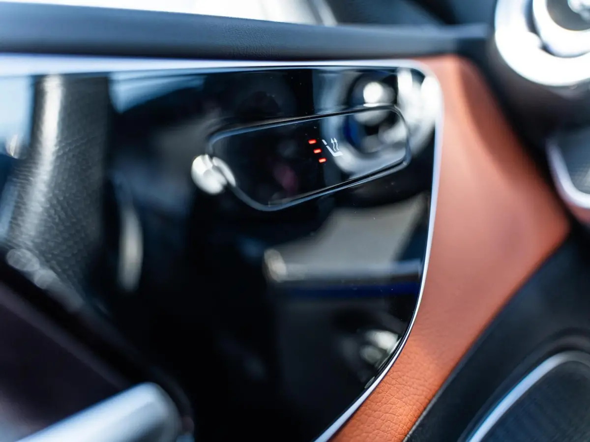 C300e AMG|PANO|CAMERA|SFEERV.|BURMESTER