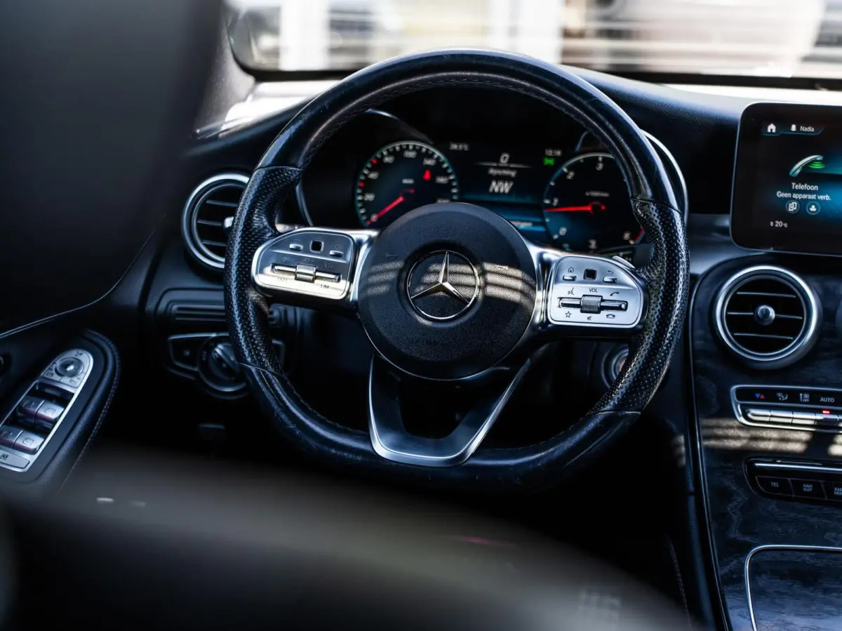220d 4MATIC AMG|PANO|TREKHAAK|20''