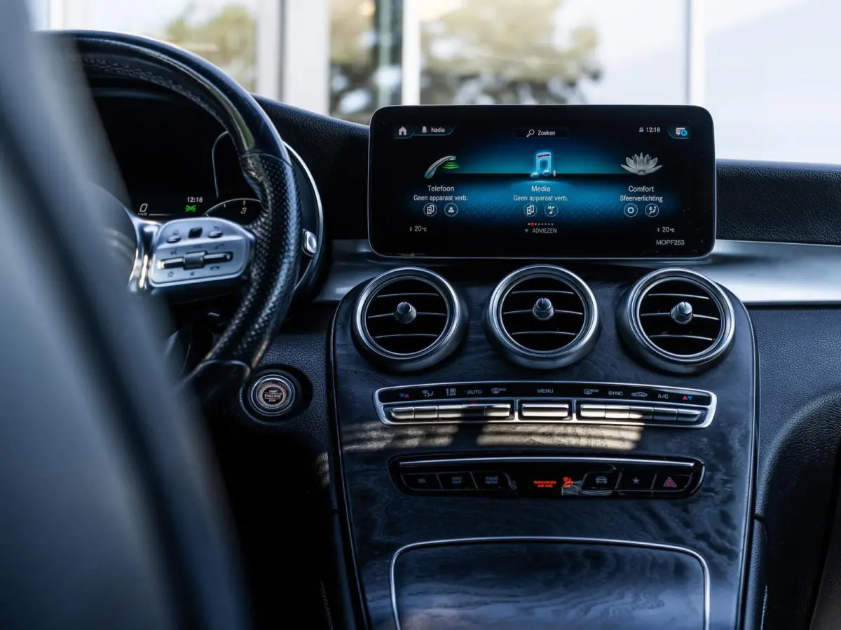 220d 4MATIC AMG|PANO|TREKHAAK|20''