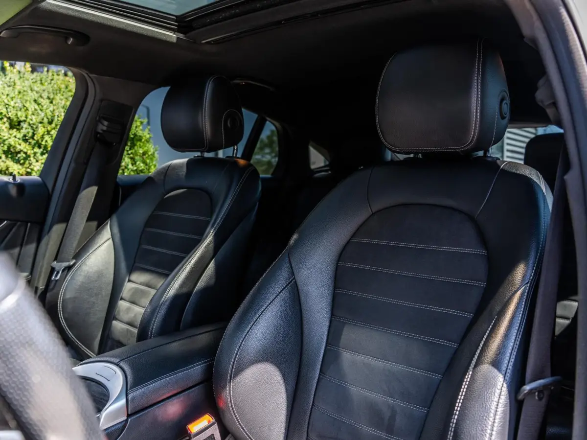 220d 4MATIC AMG|PANO|TREKHAAK|20''