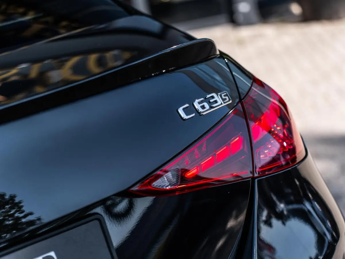 C200 AMG|PANO|MEMORY|BURMESTER|C63S PAKKET