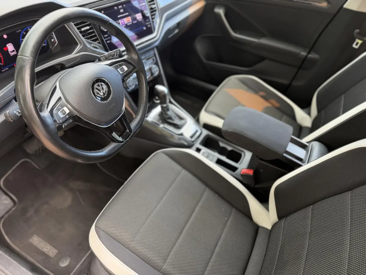 1.5 TSI Sport 150 PK DSG | Blind Spot | Digidash | Camera | Adaptive |