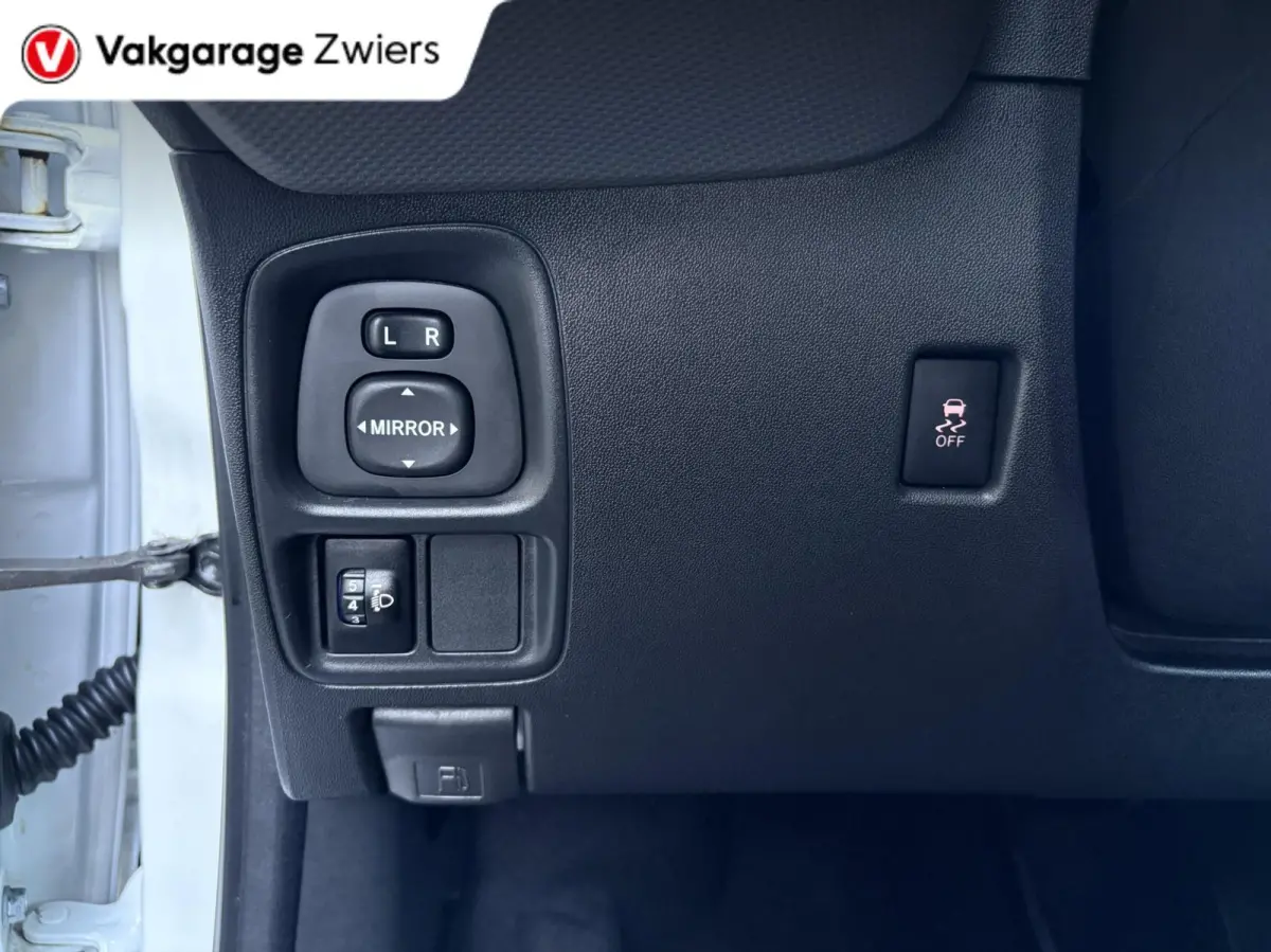 1.0 VTi Shine Automaat Airco Camera