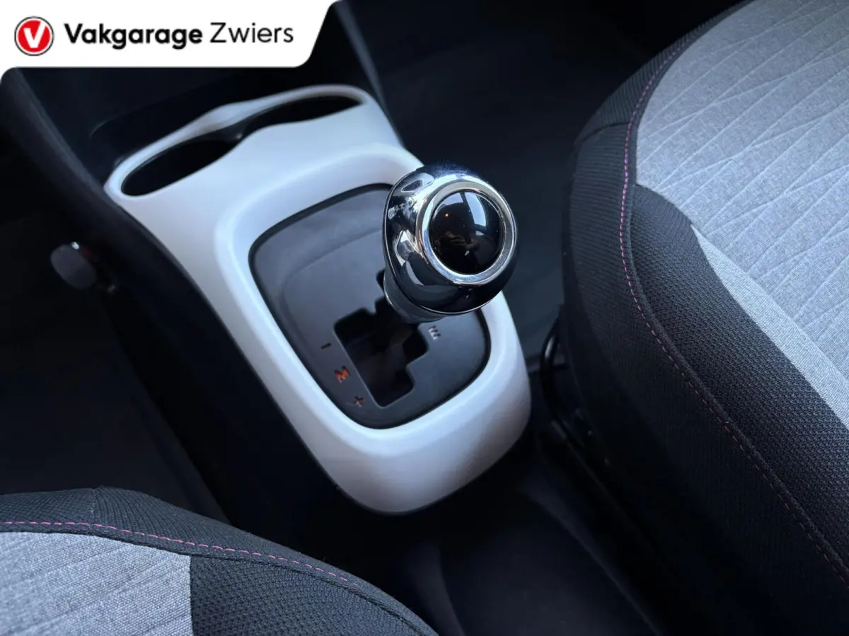 1.0 VTi Shine Automaat Airco Camera