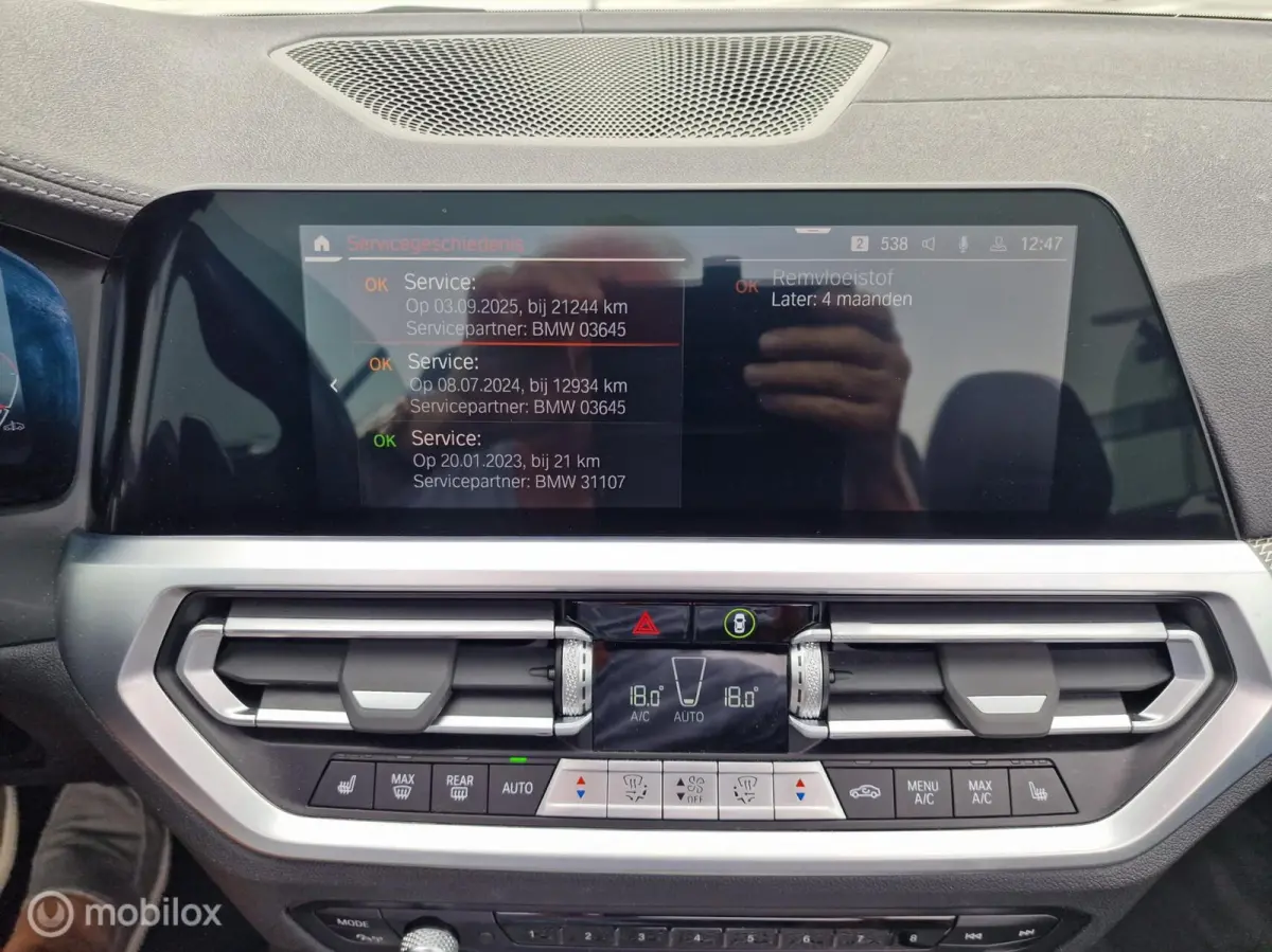 sDrive20i High Executive Edition Pano schuifdak Head-Up Alcantara Dealer onderhouden