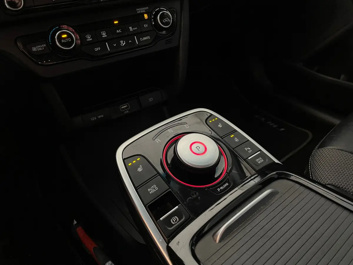 DynamicLine 64 kWh SOH95% ORG NL DEALEROND|CAMERA|STOEL+STUURVRM|ADAPT.CRUISE|LANE.ASSIST|CARPLAY|VIRTUAL.COCKPIT|
