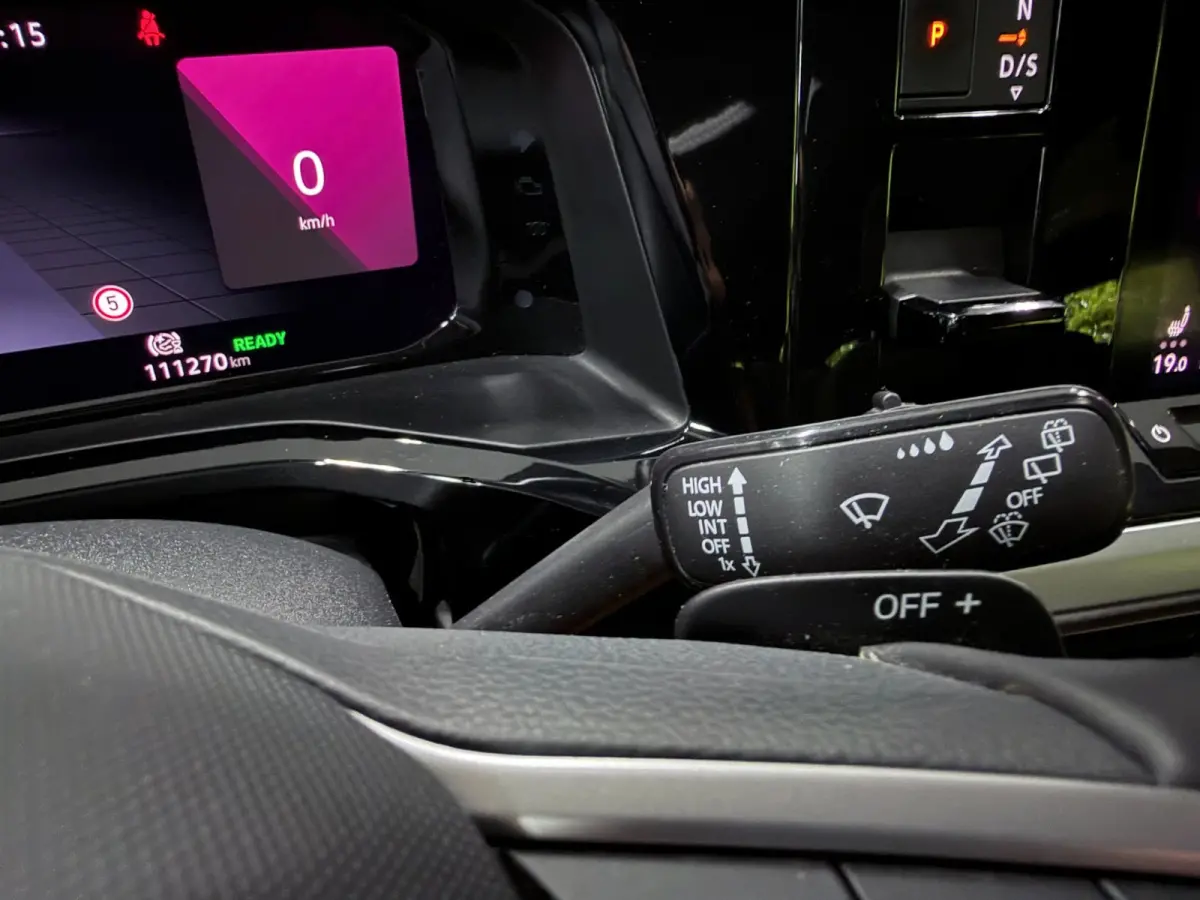 1.4 eHybrid ENERGETIC NAVI/CARPLAY/DAB/ADAPT-CRUISE/TREKH/LED/ECC/PDC///