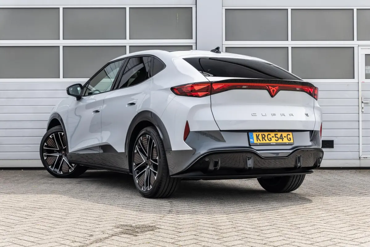 340pk VZ Extreme 82 kWh | Trekhaak Wegklapbaar | Panoramadak | Rondomzicht Camera