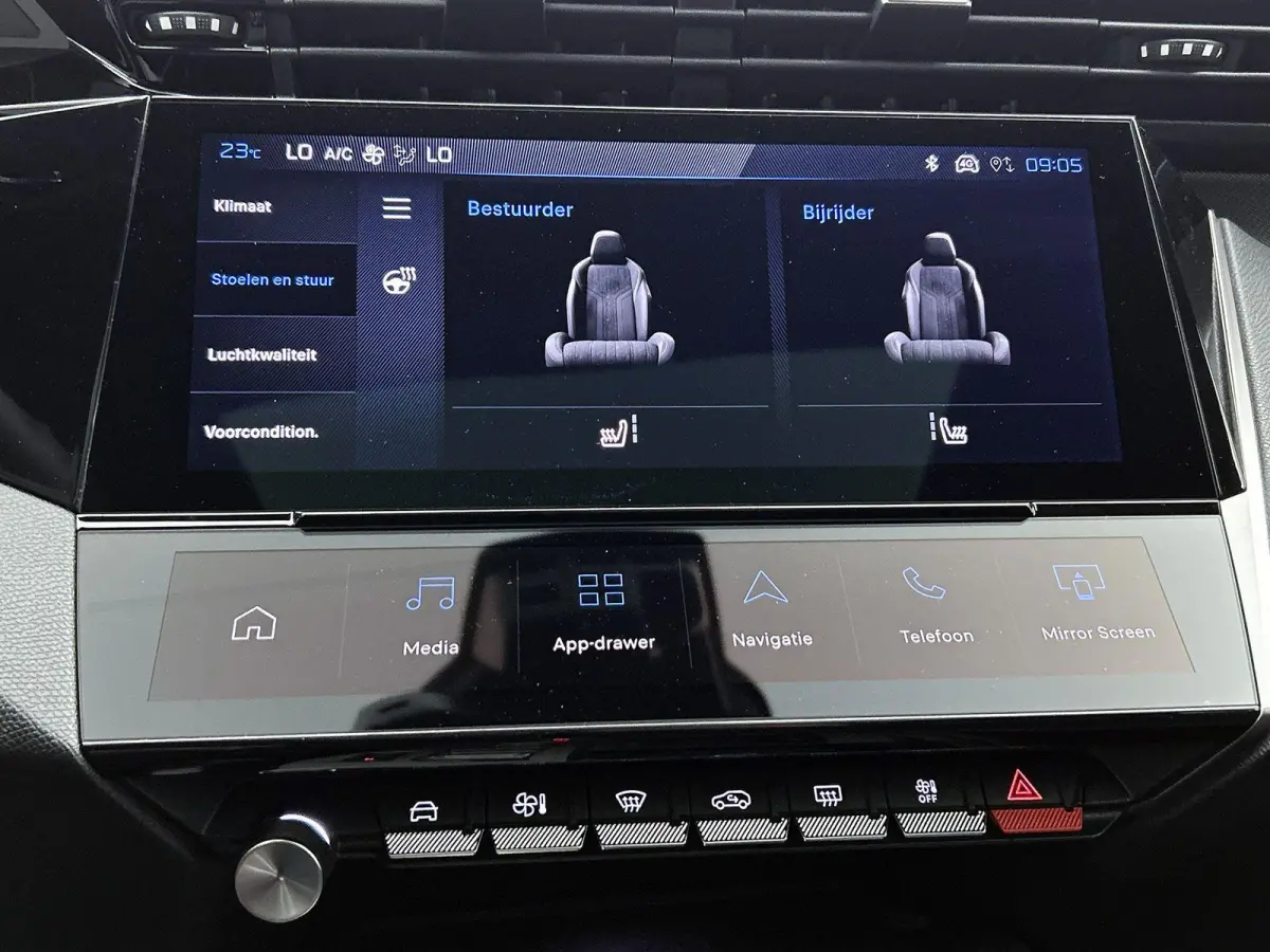 1.6 GT Exclusive Plug-In Hybrid 240 | Automaat | Panoramadak | Schuifdak | Lederen bekleding | Elektrisch bedienbare stoelen | 360 camera |
