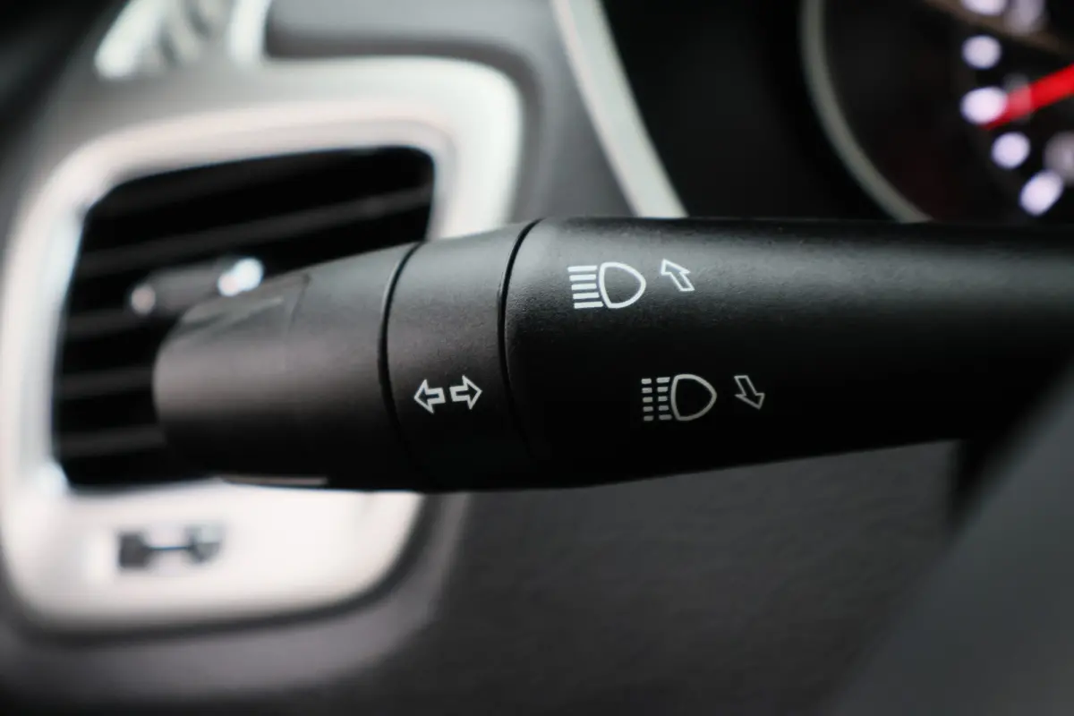 1.4 MultiAir Longitude Leder/Stof, Apple Carplay, Camera, Cruise, Climate, DAB, PDC, 17''