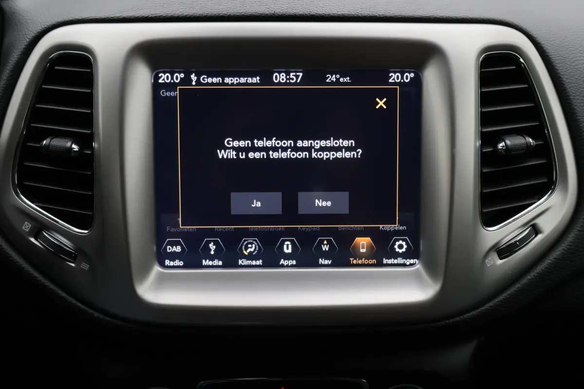 1.4 MultiAir Longitude Leder/Stof, Apple Carplay, Camera, Cruise, Climate, DAB, PDC, 17''