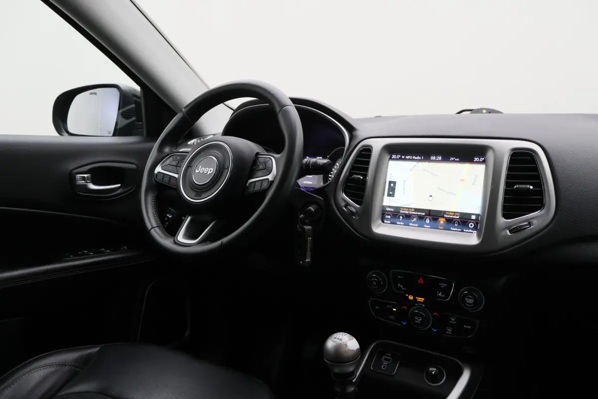 1.4 MultiAir Longitude Leder/Stof, Apple Carplay, Camera, Cruise, Climate, DAB, PDC, 17''