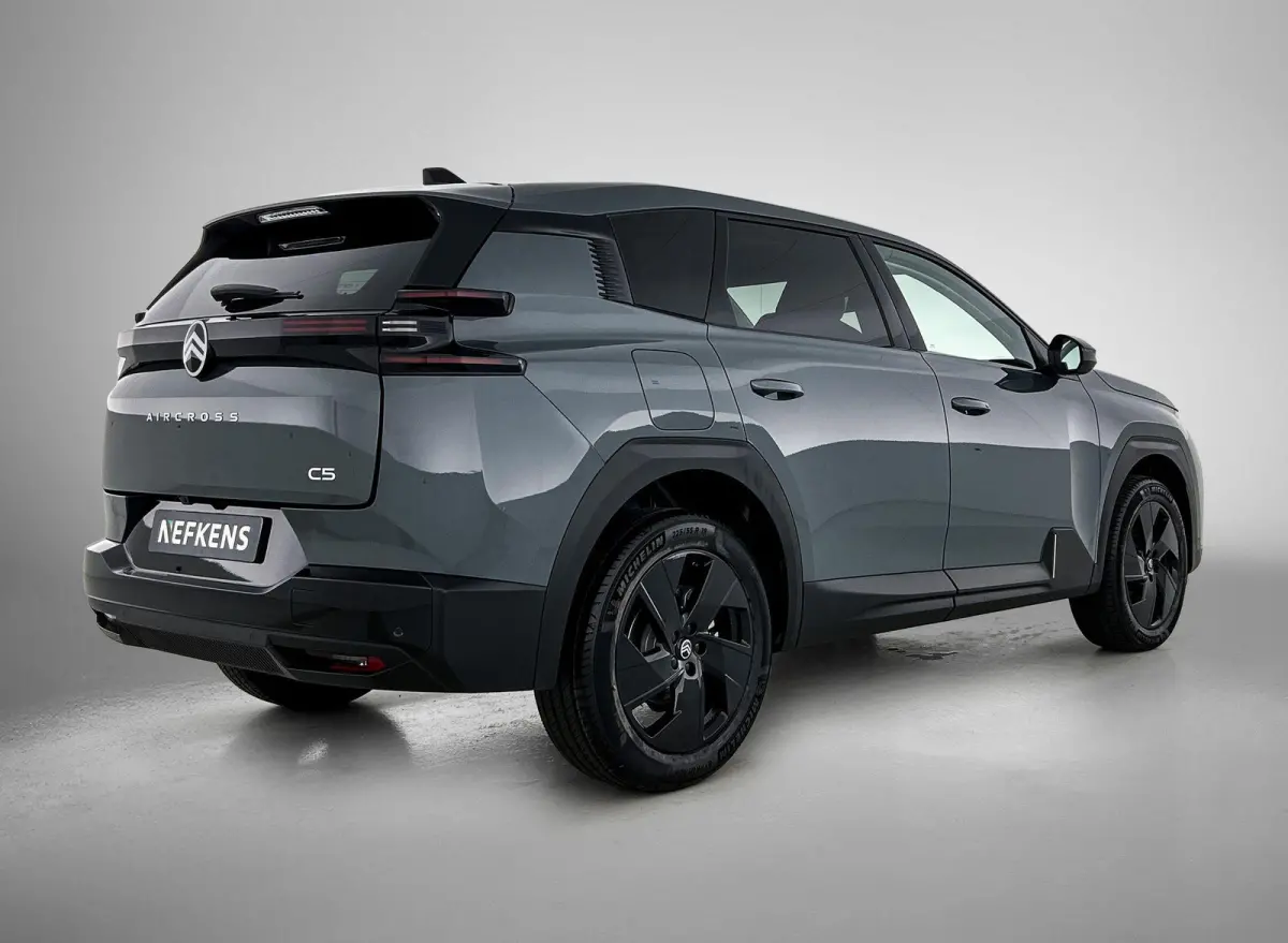 1.2 Hybrid 145 Business | Automaat | 360 camera | Navigatie | Apple carplay | Android auto | Lichtmetalen velgen | Climate control | Adaptive cruise control |