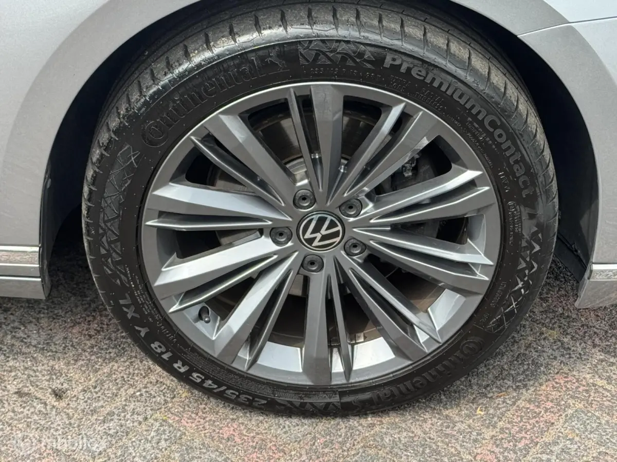1.5 TSI R-Line Business +/HUD/OHDO