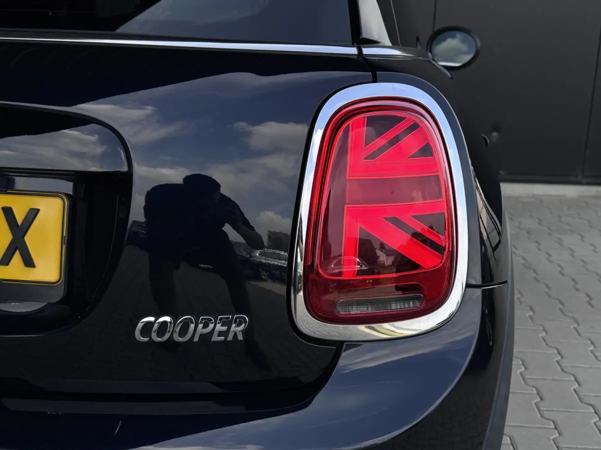 1.5 Cooper 60 Years Edition
