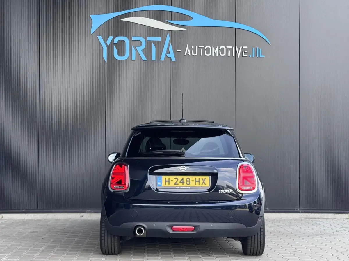 1.5 Cooper 60 Years Edition