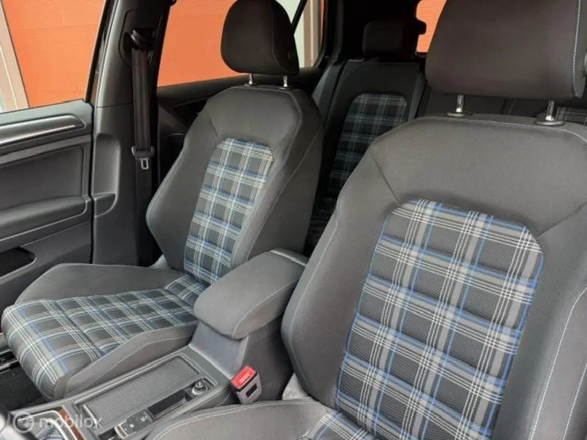 1.4 TSI PHEV GTE BJ 12-12-2018 KM NAP EXTR