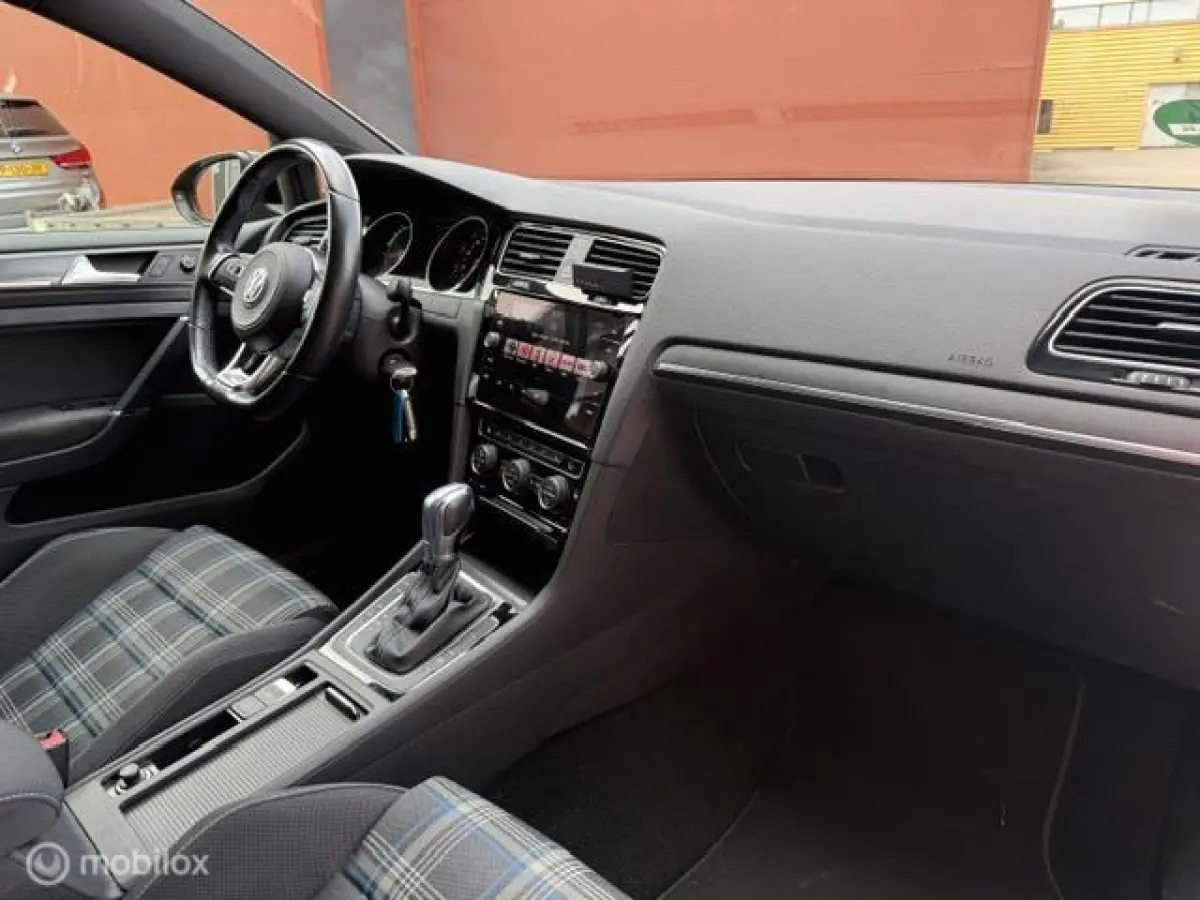 1.4 TSI PHEV GTE BJ 12-12-2018 KM NAP EXTR