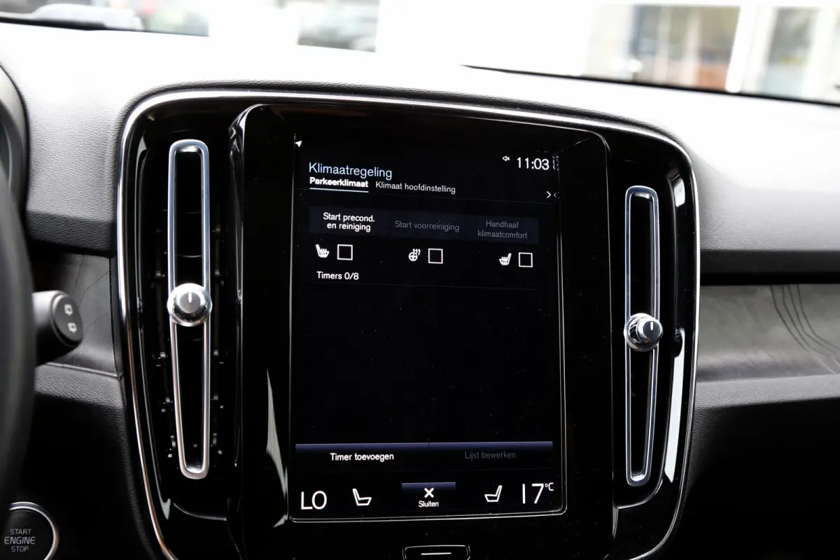 1.5 T4 Plug-in hybrid Plus Dark*Perfect Onderh.*Half Leder R-Design stoelen/Stoelverw./Stuurverw./Camera/H&K/DAB/LED/Apple Carplay-Android/Keyless Entry+Go/Parkeersens.V+A/18 inch LM*